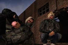 s-t-a-l-k-e-r-2-lishilas-koloritnogo-golosa-banditov-iz-pervoj-chasti-i-metro-2033_16406212241...jpg